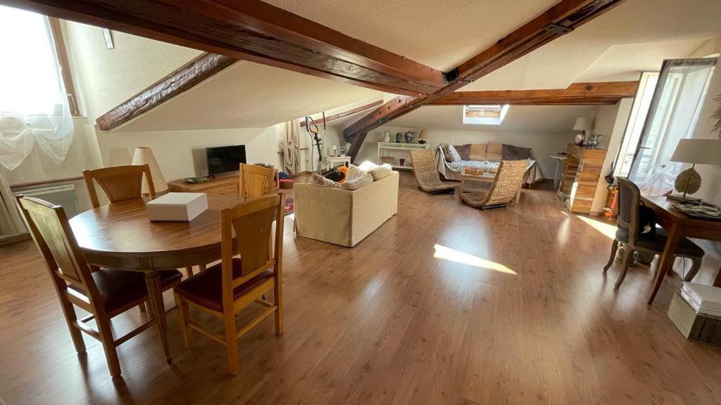 Cosy And Calm In Grenoble City Heart With Free And Large Parking Q-Park Chavant Extérieur photo