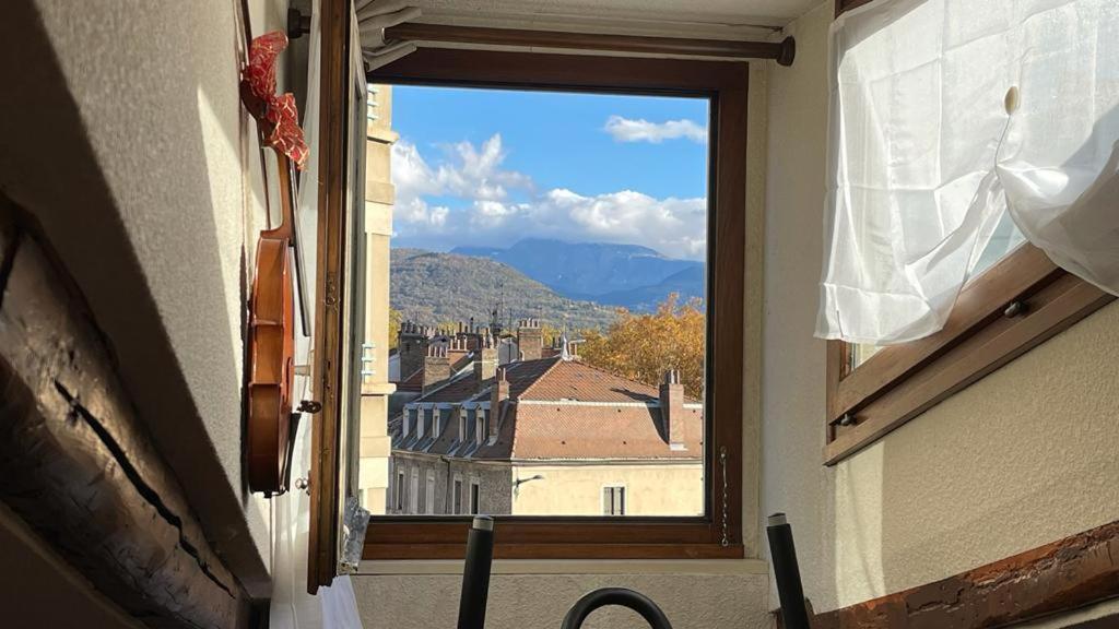 Cosy And Calm In Grenoble City Heart With Free And Large Parking Q-Park Chavant Extérieur photo