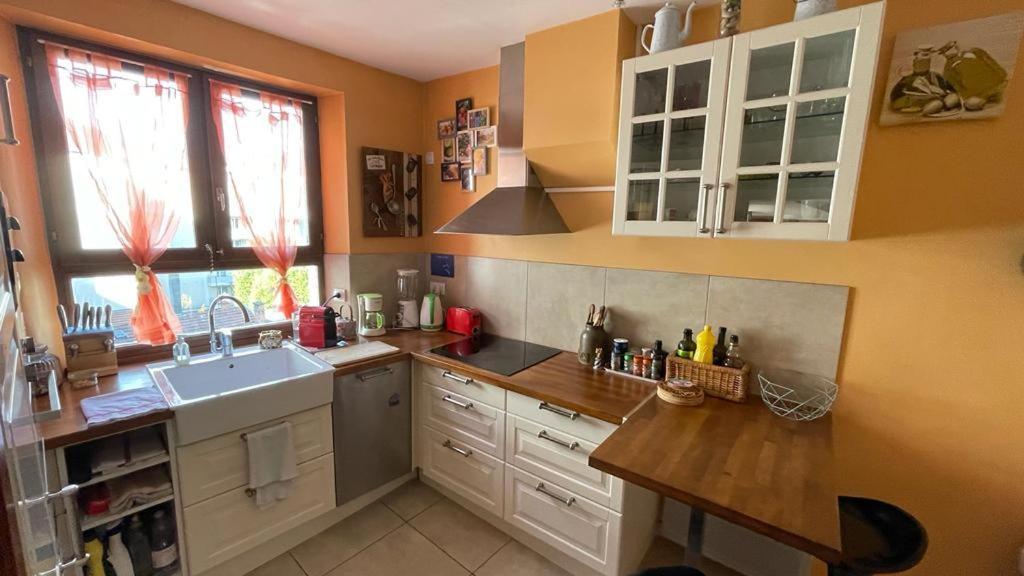 Cosy And Calm In Grenoble City Heart With Free And Large Parking Q-Park Chavant Extérieur photo