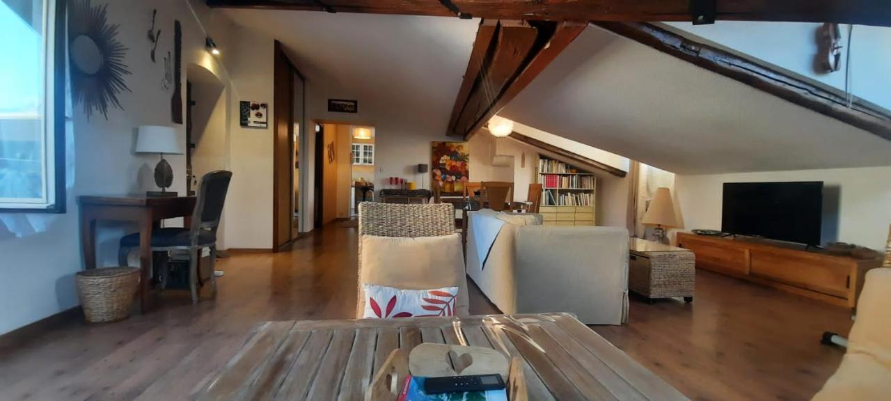 Cosy And Calm In Grenoble City Heart With Free And Large Parking Q-Park Chavant Extérieur photo